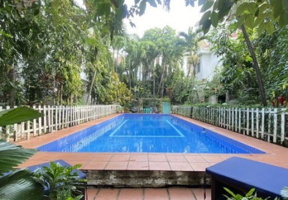 Cụm biệt thự 212 Nguyễn Văn Hưởng - Phường Thảo Điền